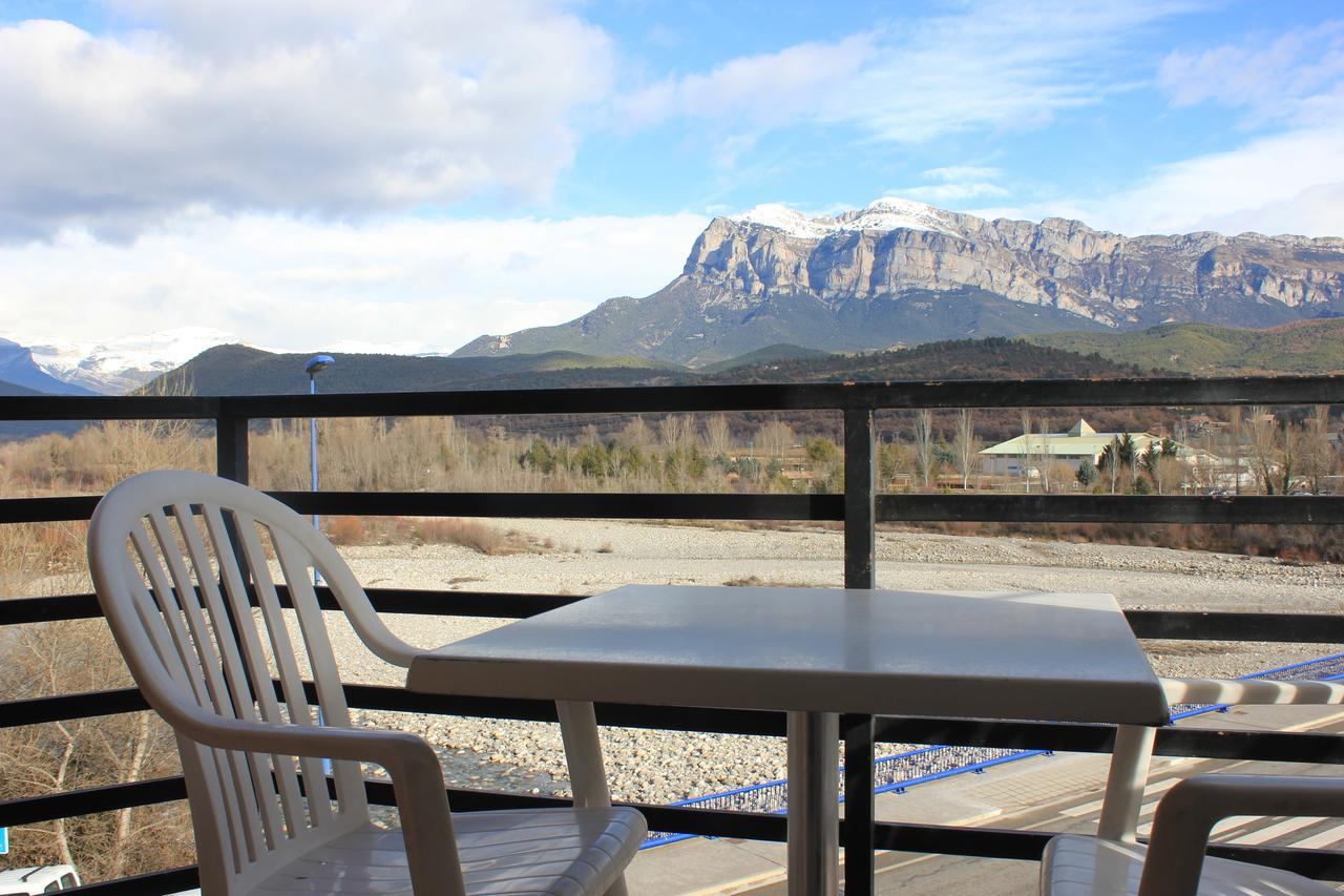 Apartamento Ainsa Pirineo Kültér fotó